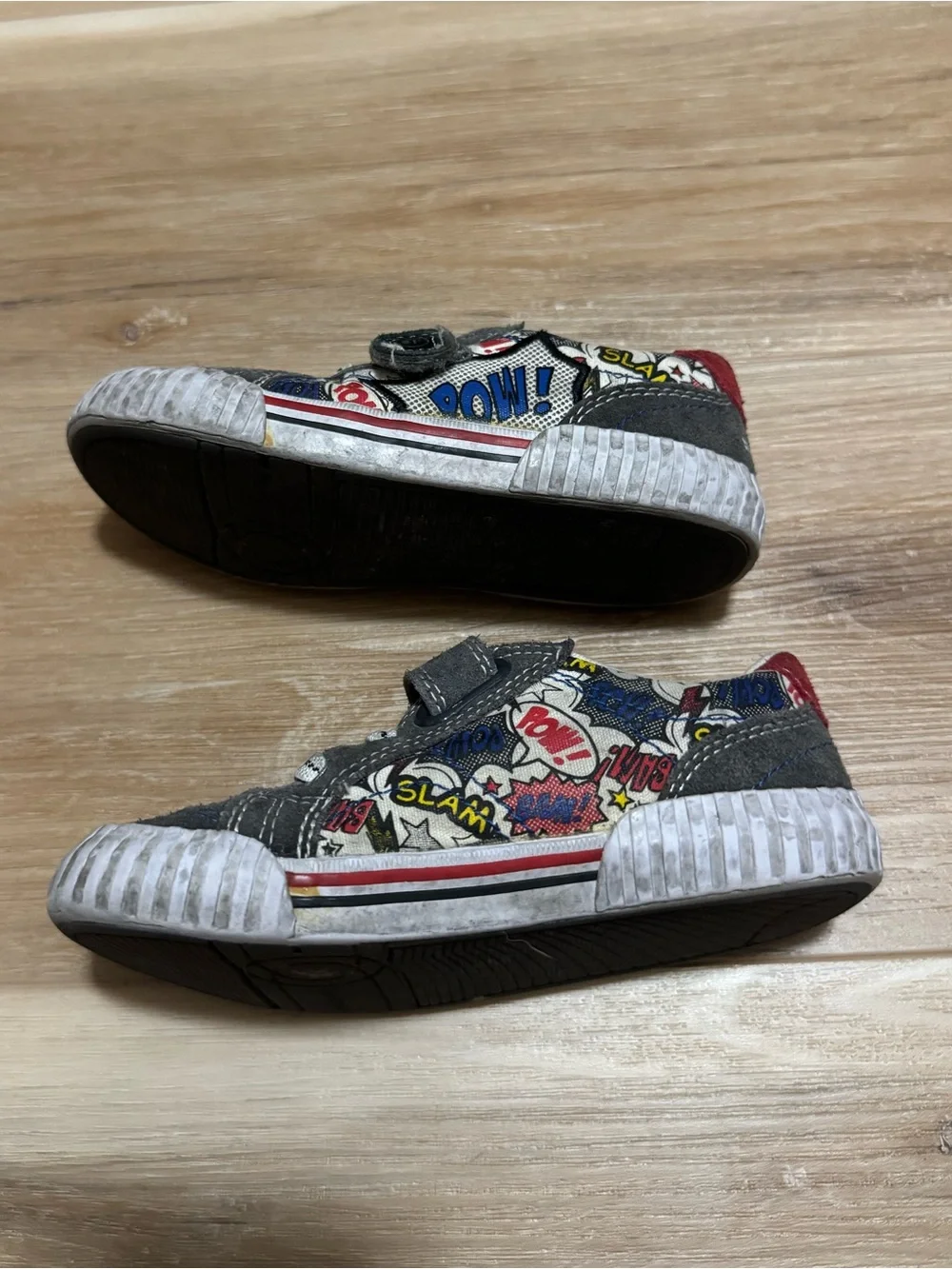 Stride Rite Caleb Boys Comic Print Sneakers Size 10M